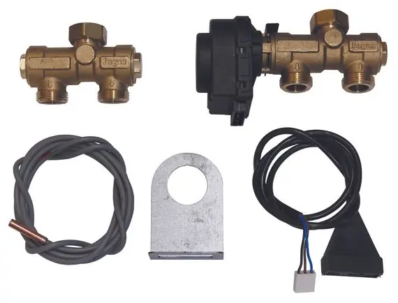 Versand Am Gleichen Tag Vaillant Anschlussset Warmwasserspeicher inkl. Umschaltventil für eloBLOCK 0010027587