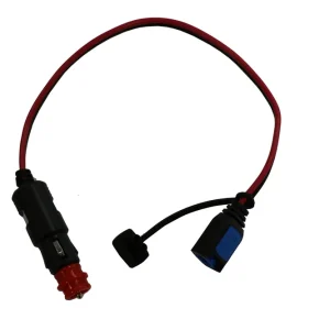 Markenprodukt Victron 12V Zigarettenanzünder Anschluss mit 16A Sicherung für Blue Smart IP65