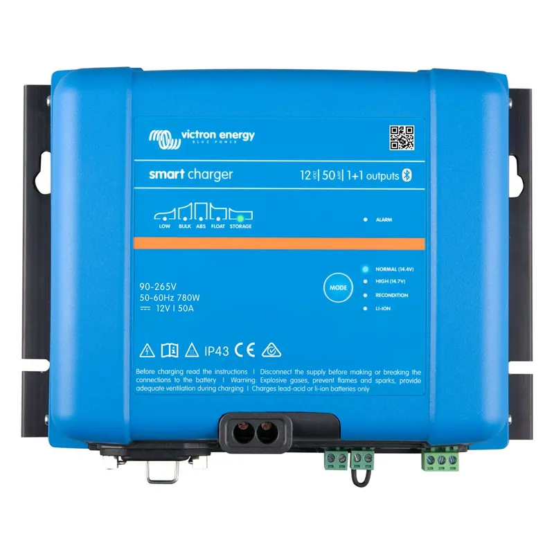 Highlight Victron IP43 12/50 Smart Ladegerät 120-240V (1+1 Ladeausgänge)