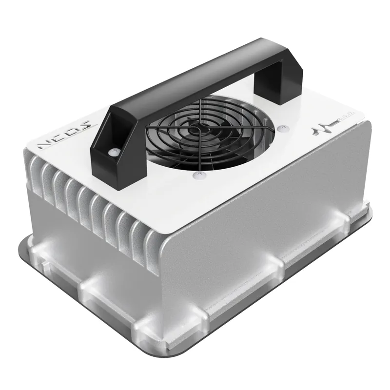 Neue Ware ALT_Q-Batteries Hochfrequenzladegerät NEOS ON8022 80V 22A NEOS Nass (on-board) ohne Batteriestecker