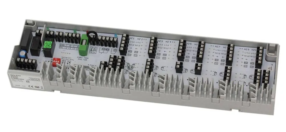 Anschlussleiste Alpha Basis direct Komfort 230 V für 6 Heiz- und Kühlzonen Direktkauf