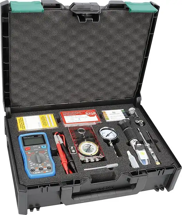 Solarprüfkoffer mit Handrefraktometer, Kompass Multimeter, Prüfstreifen Knallerangebot